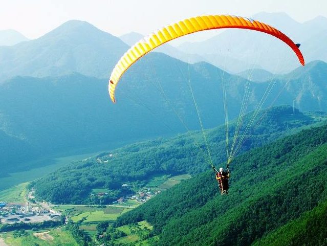 paragliding-at-bir-billing